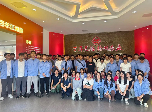 第18頁_新聞中心_蕪湖造船廠有限公司